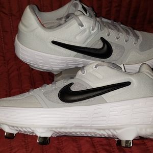 Nike Alpha Huarache Elite 2 Low Baseball Cleats